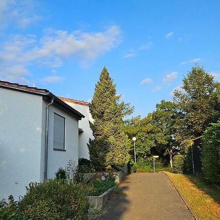אולם Ferienzimmer Bei Thomas - Gemuetliches Schlaf- Und Wohnzimmer Mit Modernem Bad מראה חיצוני תמונה